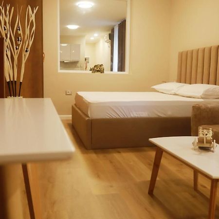 Bruno'S Apartment Tiranë Ngoại thất bức ảnh