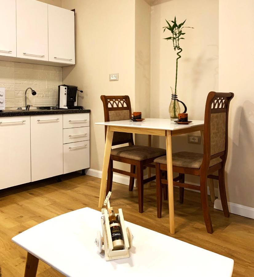 Bruno'S Apartment Tiranë Ngoại thất bức ảnh