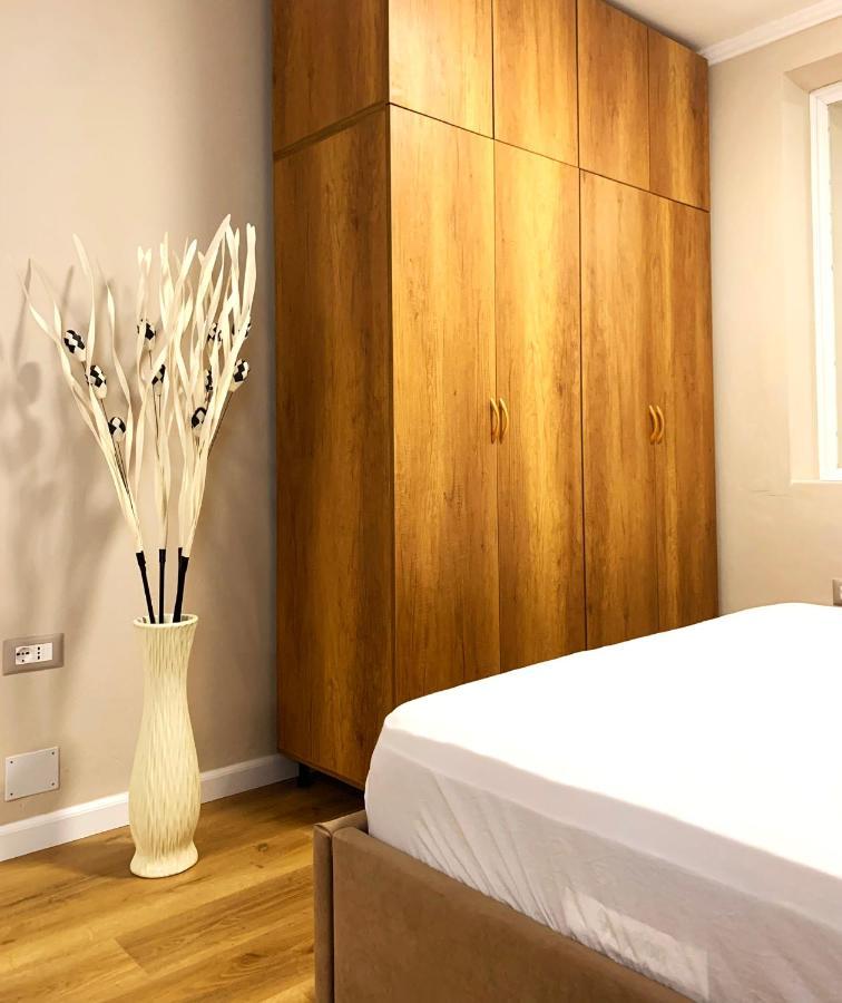 Bruno'S Apartment Tiranë Ngoại thất bức ảnh