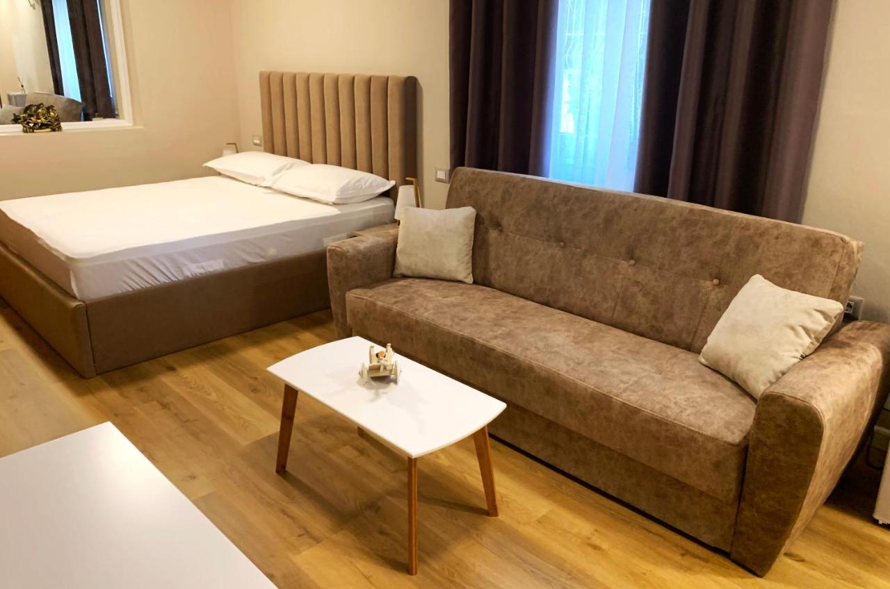Bruno'S Apartment Tiranë Ngoại thất bức ảnh